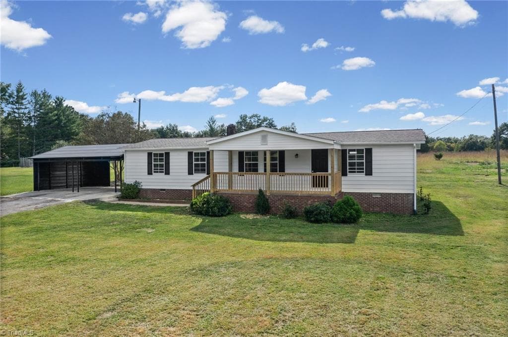 590 Regan Road, Lexington NC 27292