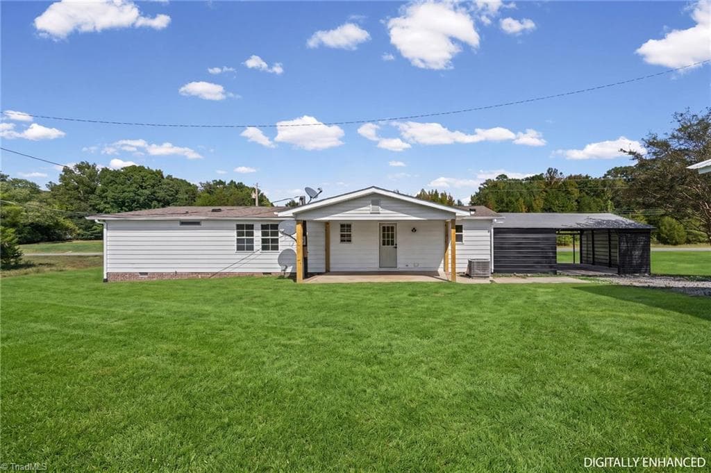 Manufactured Home at 590 Regan Road, Lexington NC 27292, photo 33 of 41