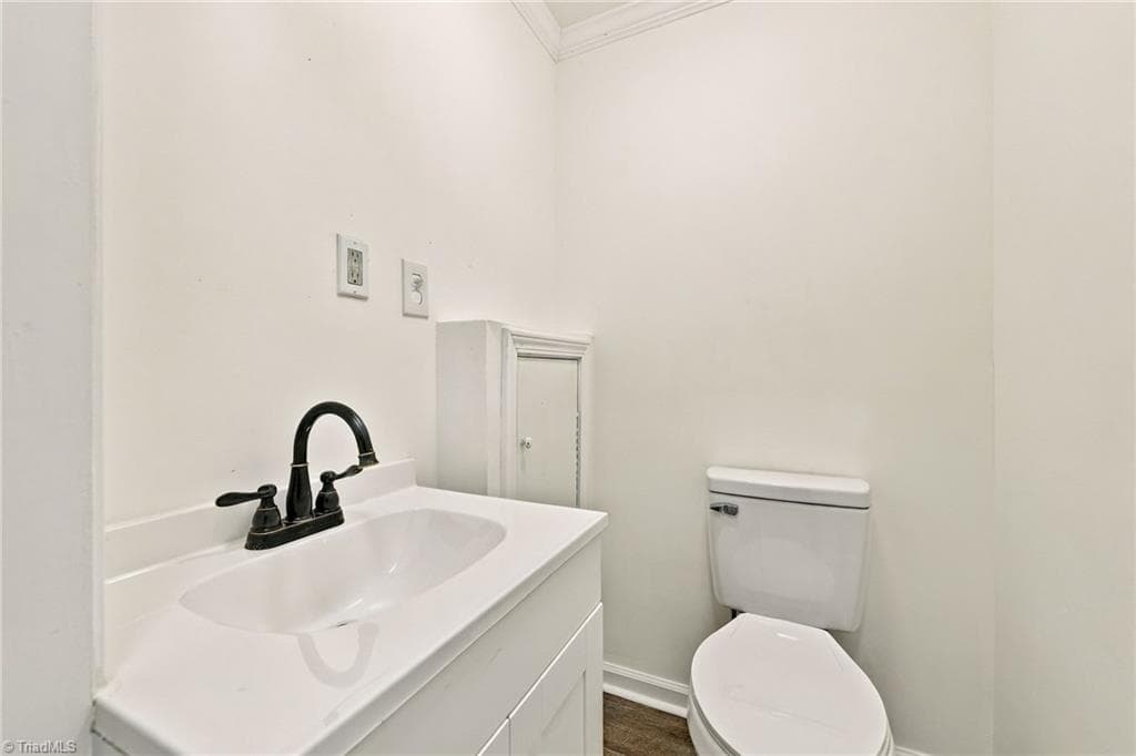 Stick/Site Built at 1007 Wellington Street, High Point NC 27262, High Point, photo 29 of 37