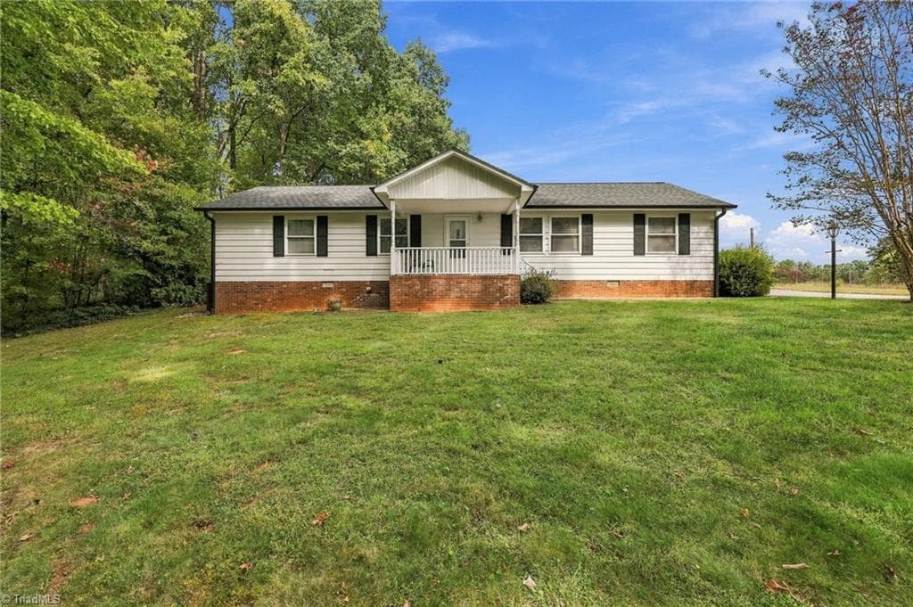 1077 Brown Farm Road, Walnut Cove NC 27052