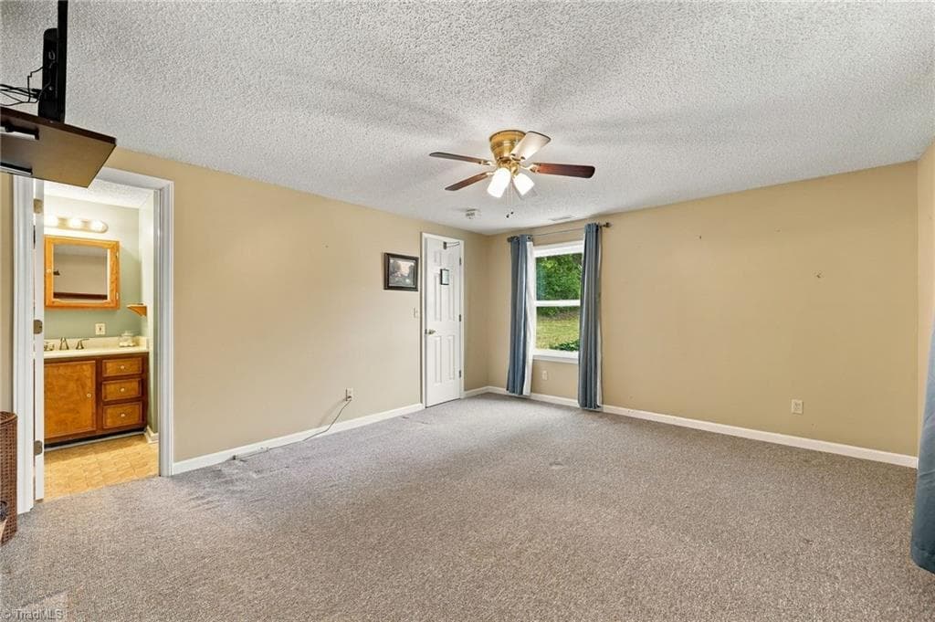 Manufactured Home at 1077 Brown Farm Road, Walnut Cove NC 27052, Walnut Cove, photo 20 of 48