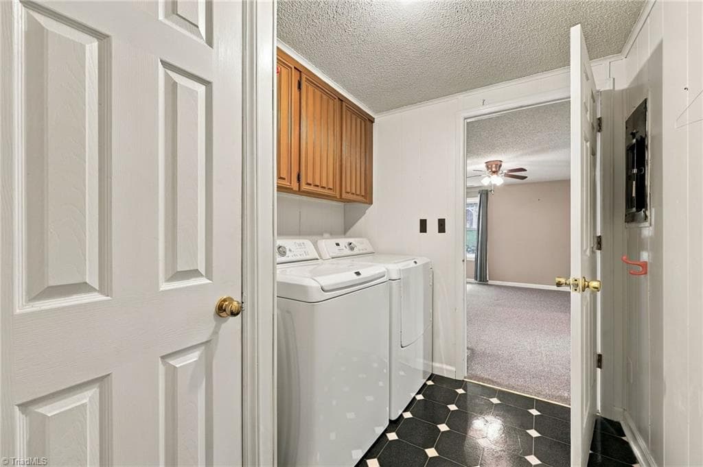 Manufactured Home at 1077 Brown Farm Road, Walnut Cove NC 27052, Walnut Cove, photo 19 of 48