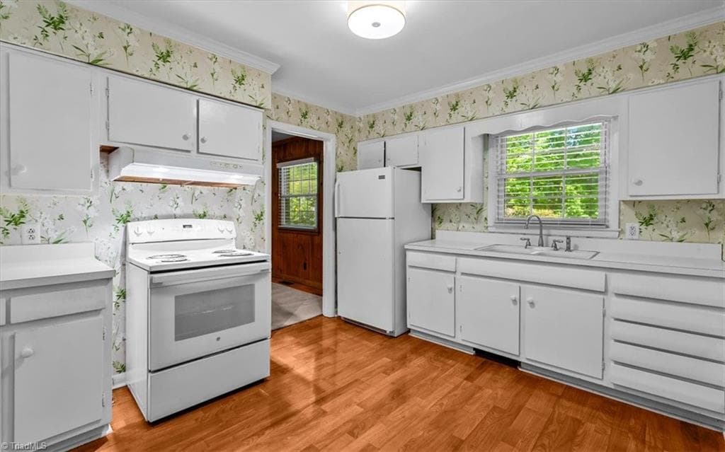Stick/Site Built at 1700 Leslie Road, Greensboro NC 27408, Greensboro, photo 6 of 20