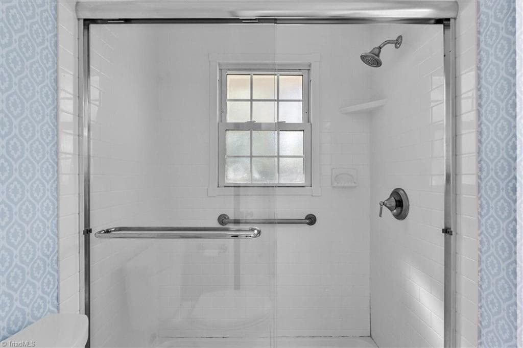 Stick/Site Built at 1700 Leslie Road, Greensboro NC 27408, Greensboro, photo 14 of 20