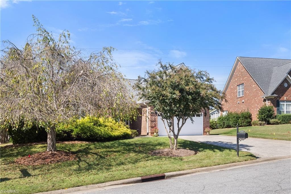 Stick/Site Built at 5299 Jacobs Way, Winston-Salem NC 27106, Winston-Salem, photo 2 of 41