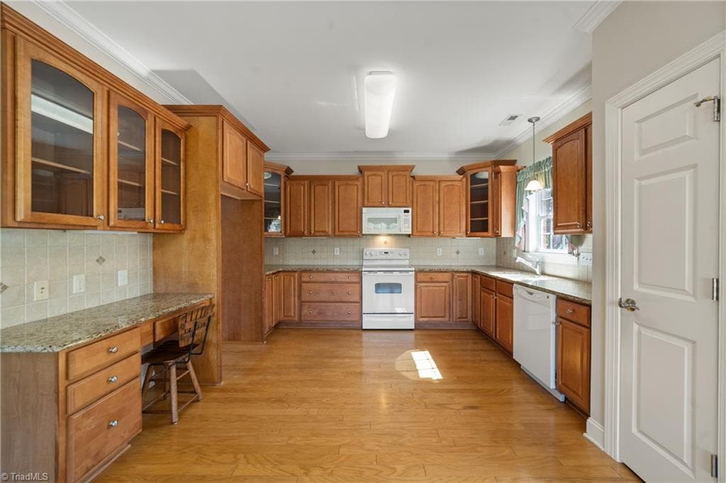 Stick/Site Built at 5299 Jacobs Way, Winston-Salem NC 27106, Winston-Salem, photo 17 of 41