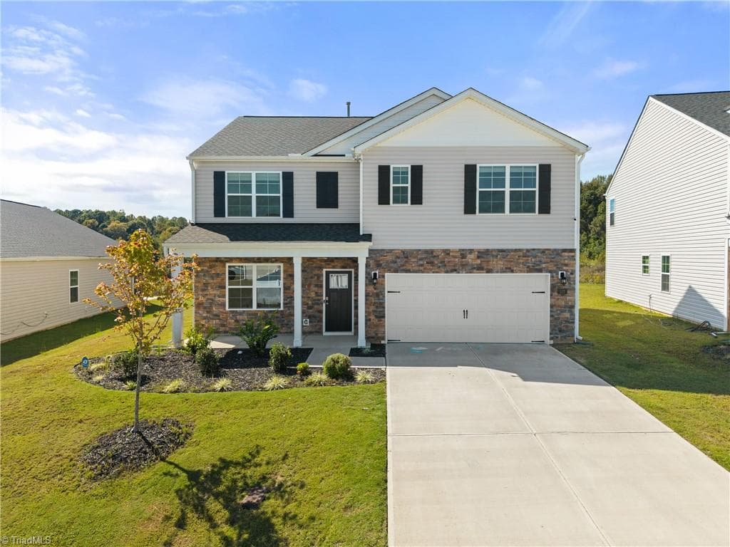 529 Tobacco Road, Lexington NC 27295