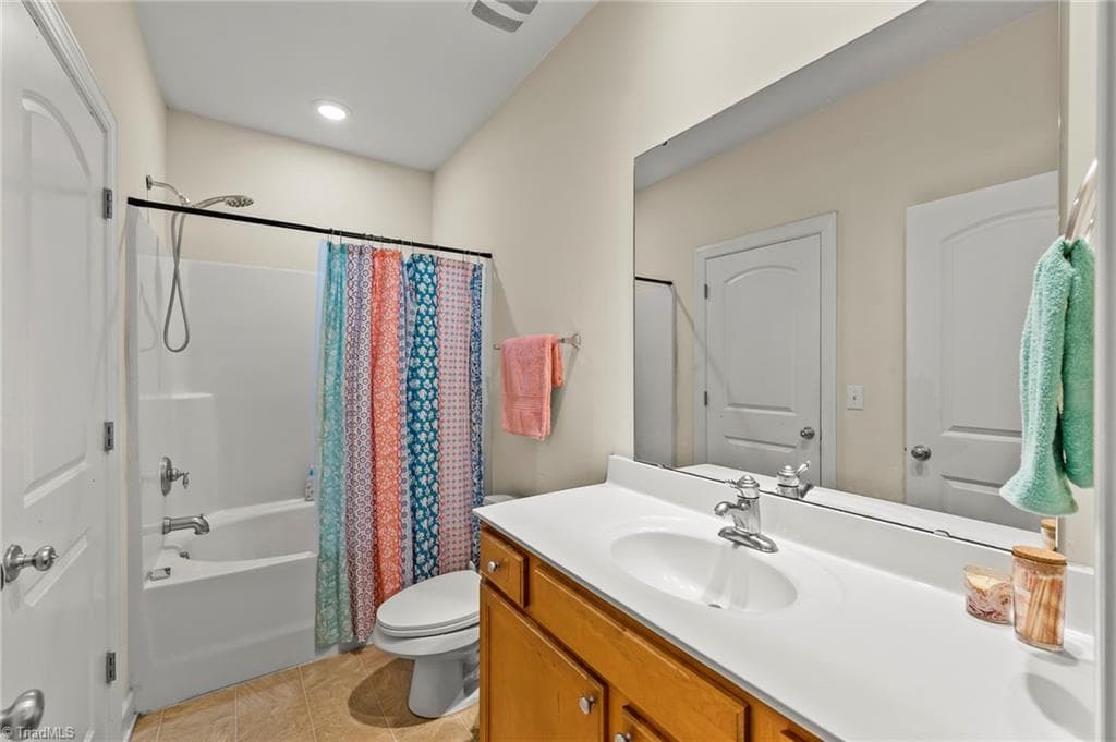 Stick/Site Built at 4528 Brassfield Drive, Winston-Salem NC 27105, Winston-Salem, photo 16 of 31