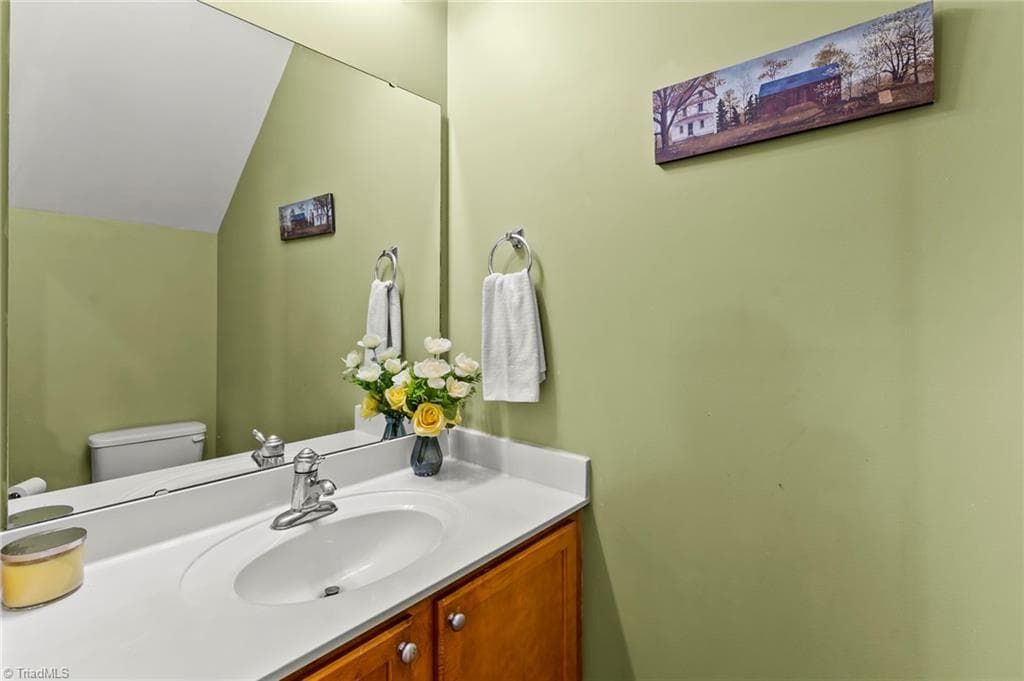 Stick/Site Built at 4528 Brassfield Drive, Winston-Salem NC 27105, Winston-Salem, photo 12 of 31