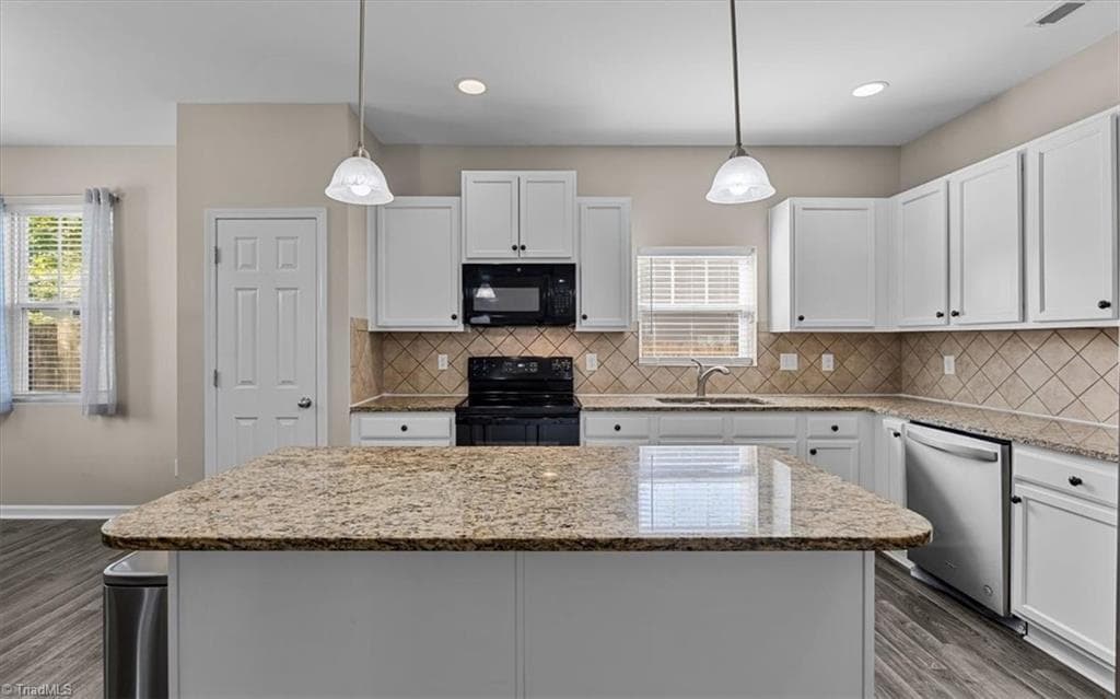Stick/Site Built at 4604 Meadowside Terrace, High Point NC 27265, High Point, photo 12 of 50