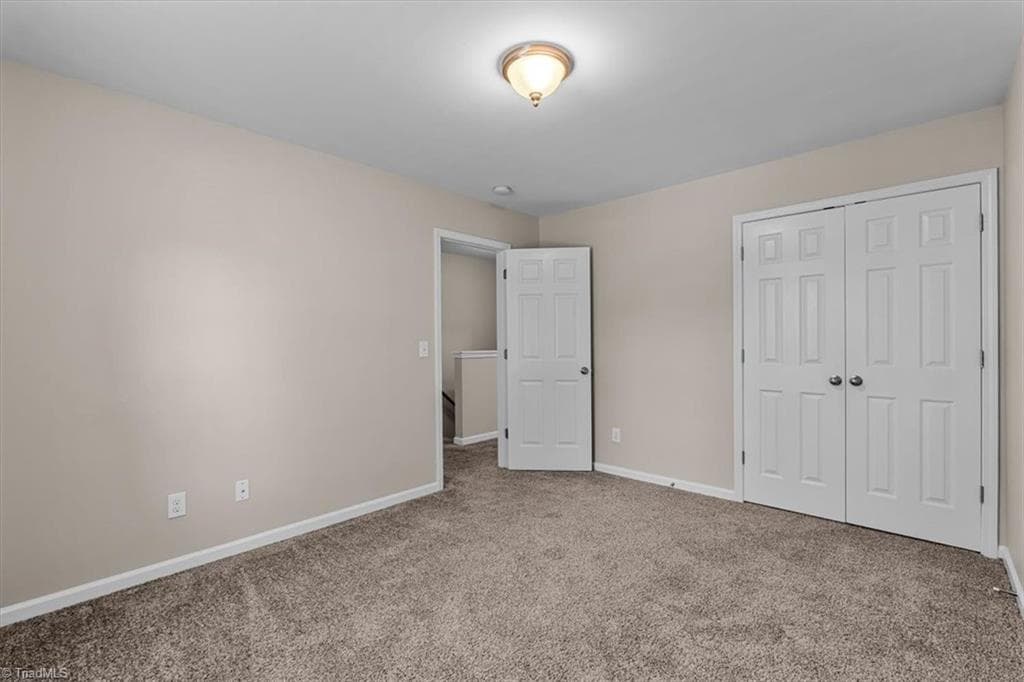 Stick/Site Built at 4604 Meadowside Terrace, High Point NC 27265, High Point, photo 36 of 50