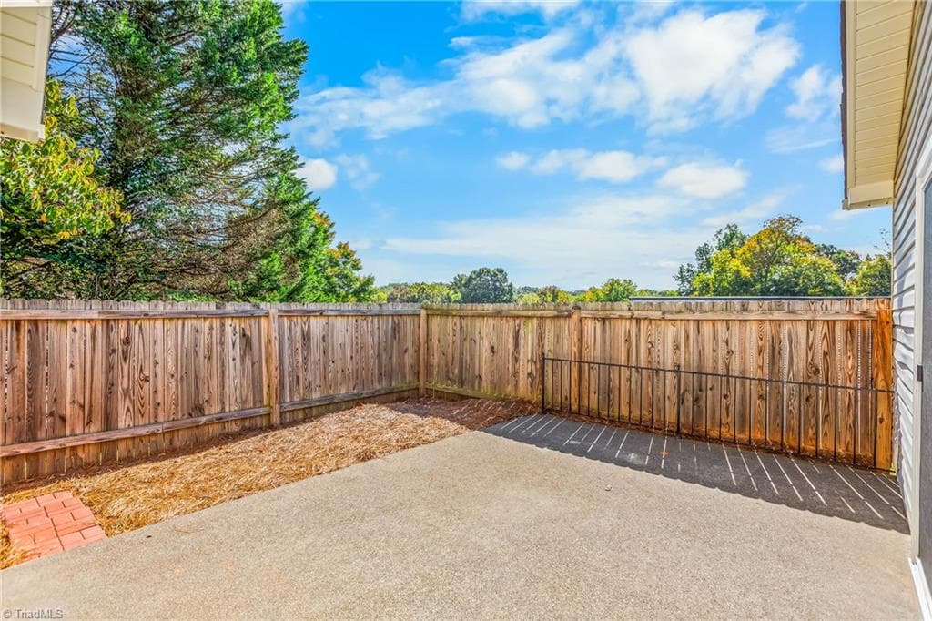 Stick/Site Built at 1013 Heatherstone Court, Winston-Salem NC 27104, Winston-Salem, photo 25 of 30