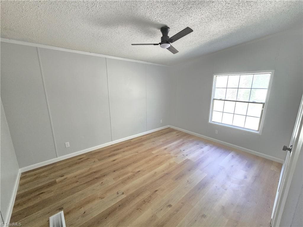 Manufactured Home at 4837 Bass Mountain Road, Snow Camp NC 27349, Snow Camp, photo 6 of 32