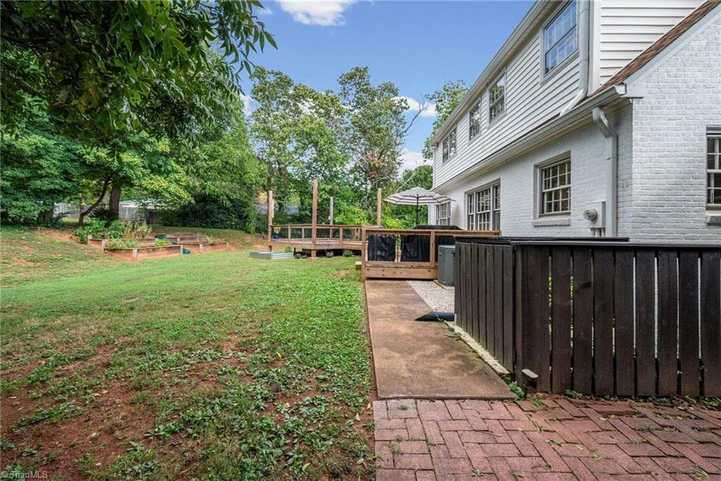 Stick/Site Built at 3015 Polo Road, Winston-Salem NC 27106, photo 10 of 50