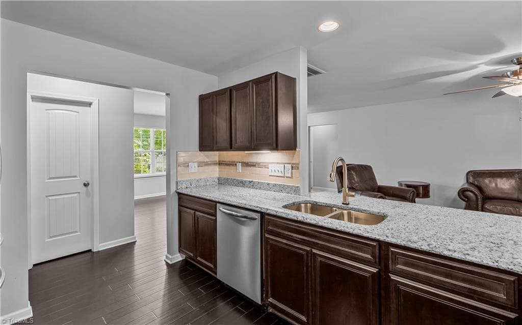 Stick/Site Built at 3 Chadbrook Court, Greensboro NC 27405, Greensboro, photo 13 of 32