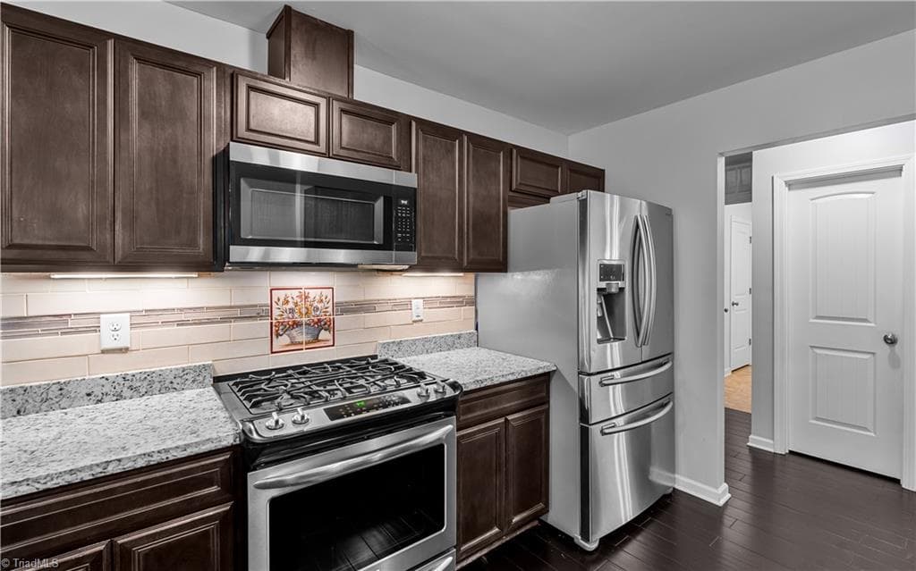 Stick/Site Built at 3 Chadbrook Court, Greensboro NC 27405, Greensboro, photo 12 of 32