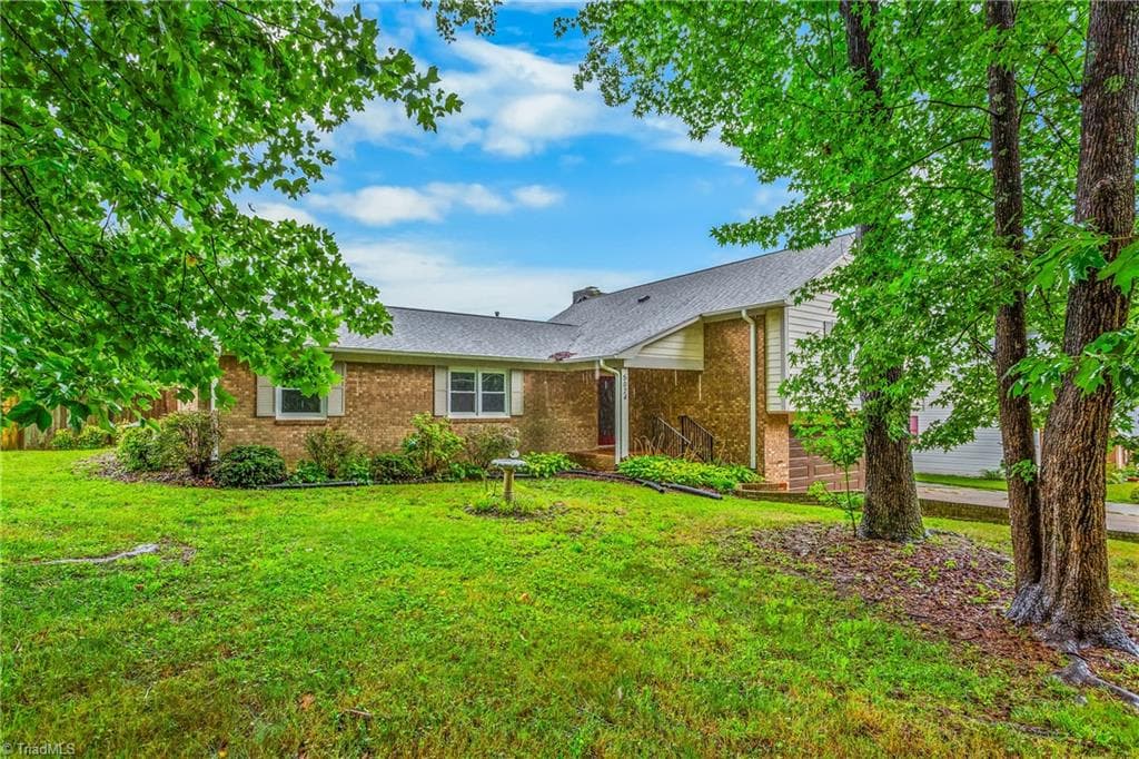 Stick/Site Built at 5024 Timbrook Lane, Winston-Salem NC 27103, photo 30 of 31