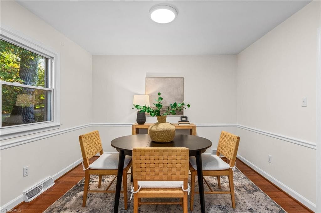 Stick/Site Built at 5024 Timbrook Lane, Winston-Salem NC 27103, photo 10 of 31