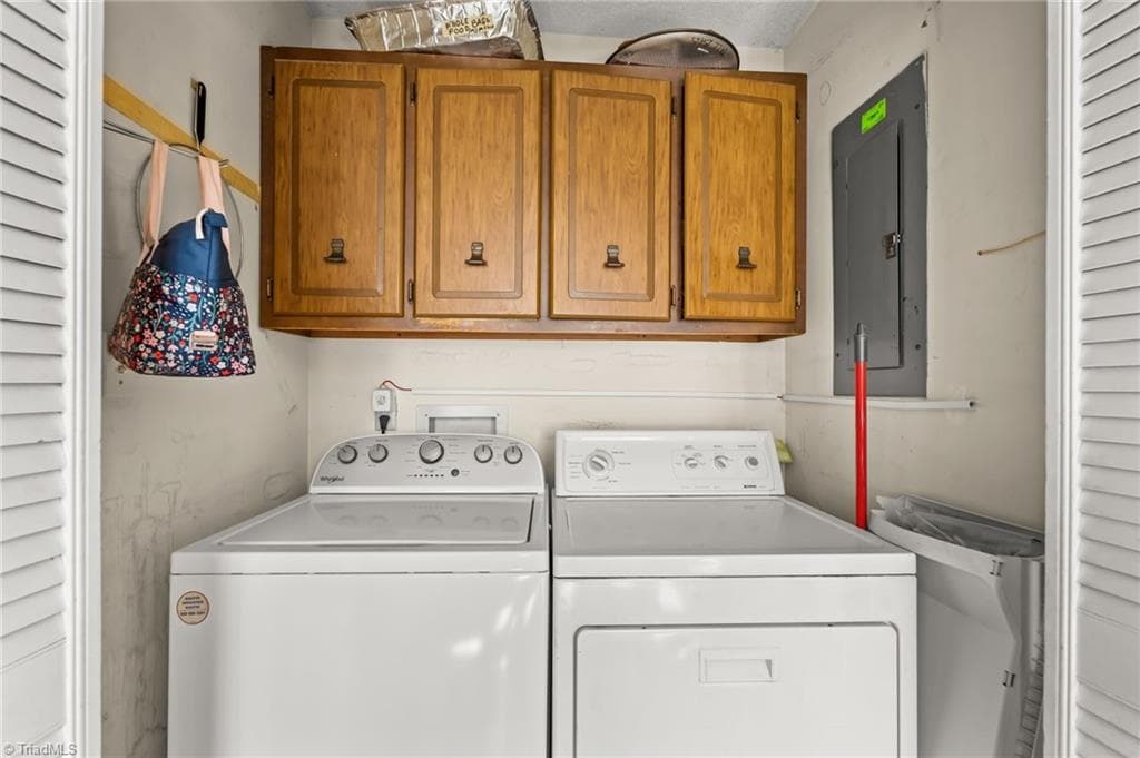 Stick/Site Built at 1620 Lazy Lane, High Point NC 27265, High Point, photo 17 of 37