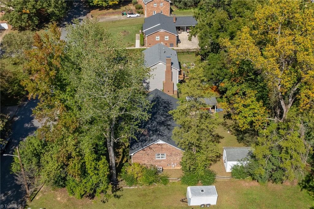 Stick/Site Built at 1620 Lazy Lane, High Point NC 27265, High Point, photo 35 of 37