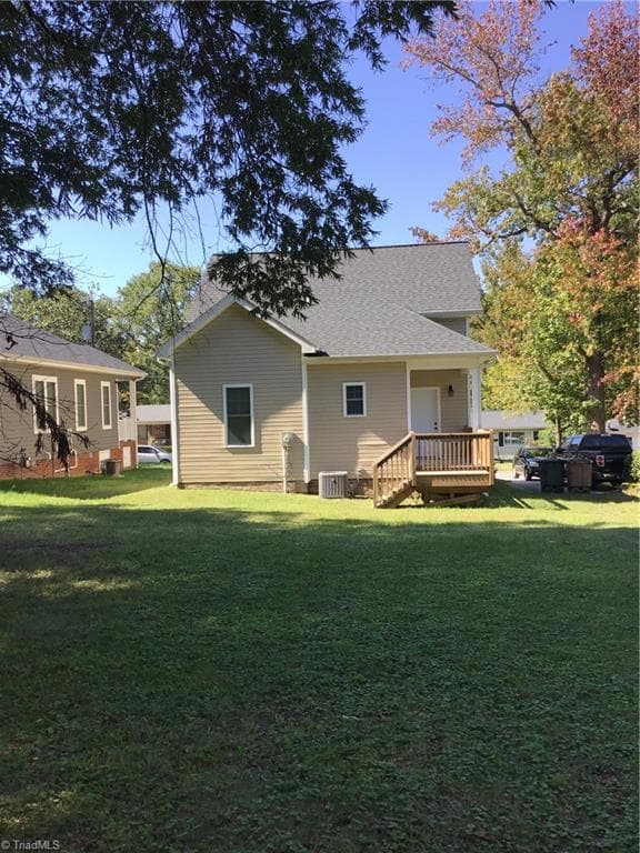 Stick/Site Built at 1307 Avalon Road, Greensboro NC 27401, Greensboro, photo 4 of 30