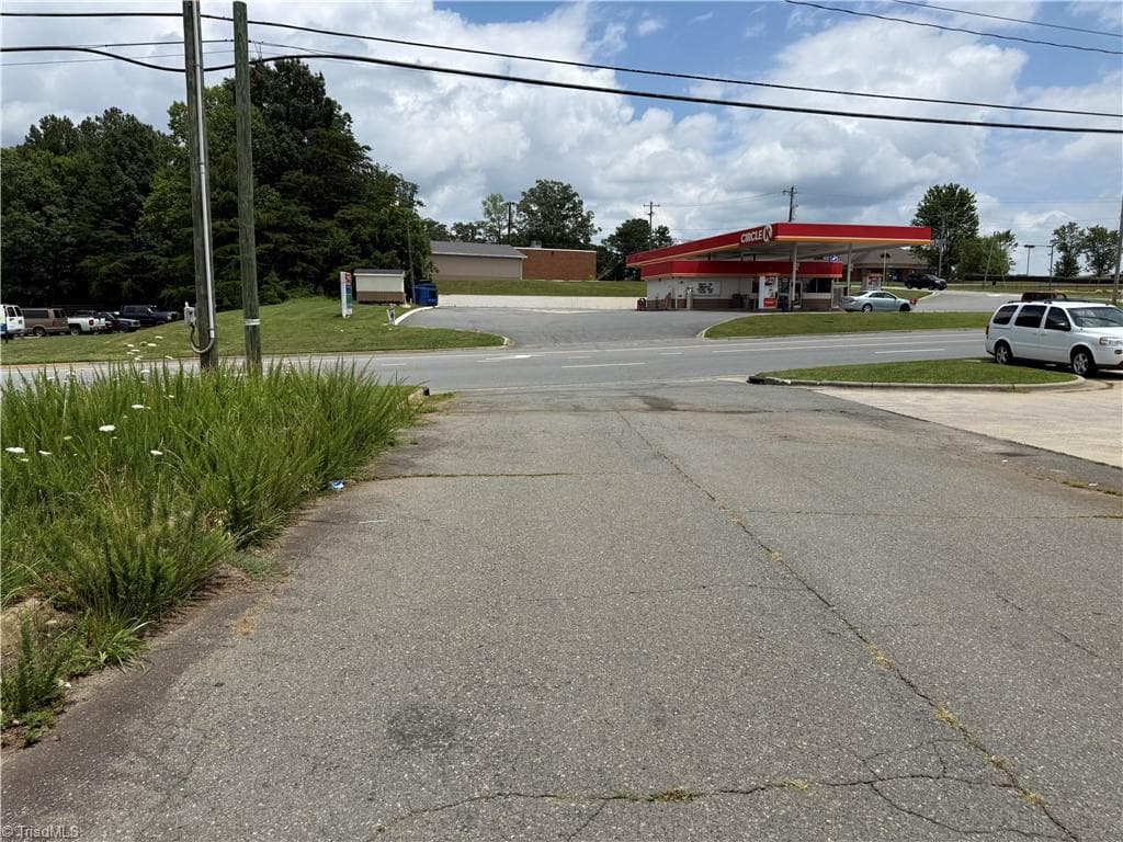 Retail at 4.03ac Main Street, King NC 27021, King, photo 3 of 12
