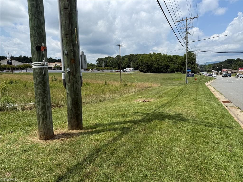 Retail at 4.03ac Main Street, King NC 27021, King, photo 10 of 12