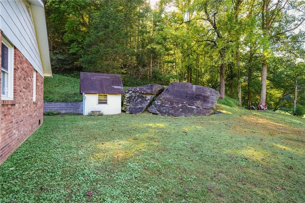 Stick/Site Built at 5609 Elk Creek Darby Road, Ferguson NC 28624, photo 31 of 34