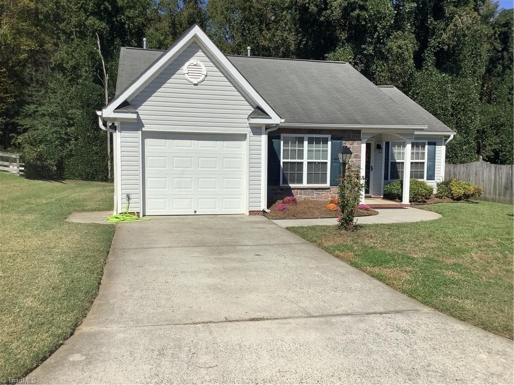 387 Walden Ridge Court, Winston-Salem NC 27127