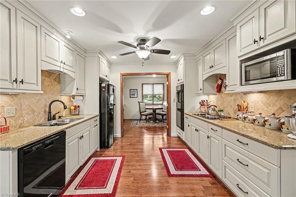 Stick/Site Built at 449 Drayton Park Drive, Kernersville NC 27284, Kernersville, photo 14 of 32