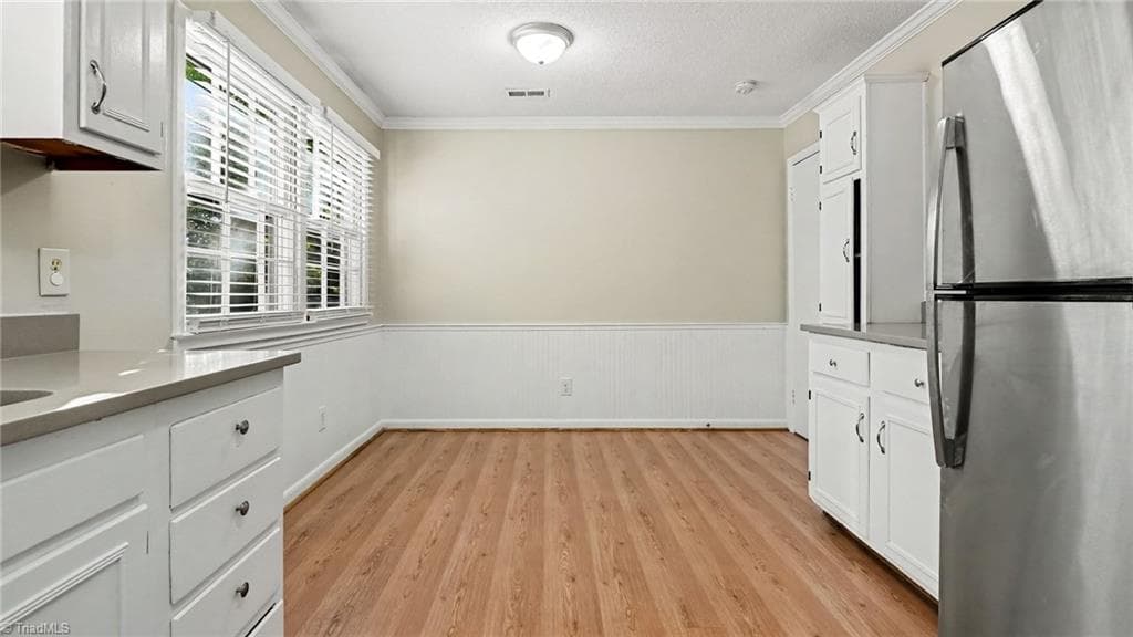 Stick/Site Built at 1035 Gales Avenue, Winston-Salem NC 27103, photo 10 of 19