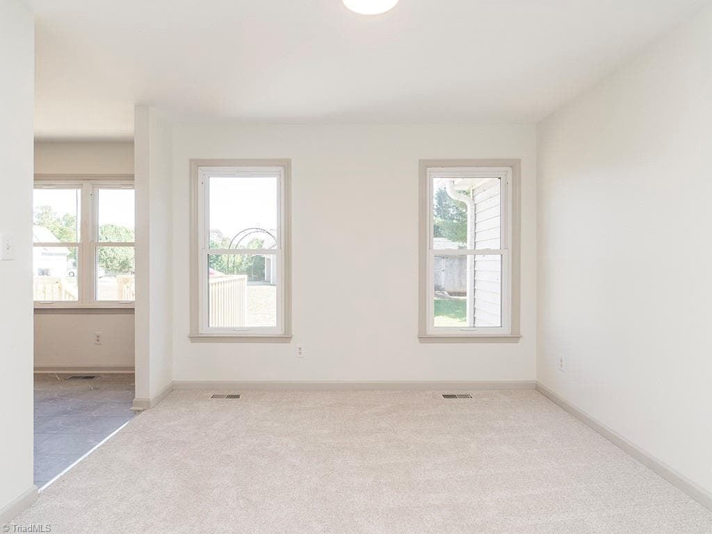 Stick/Site Built at 305 Lorraine Drive, Winston-Salem NC 27107, Winston-Salem, photo 12 of 41