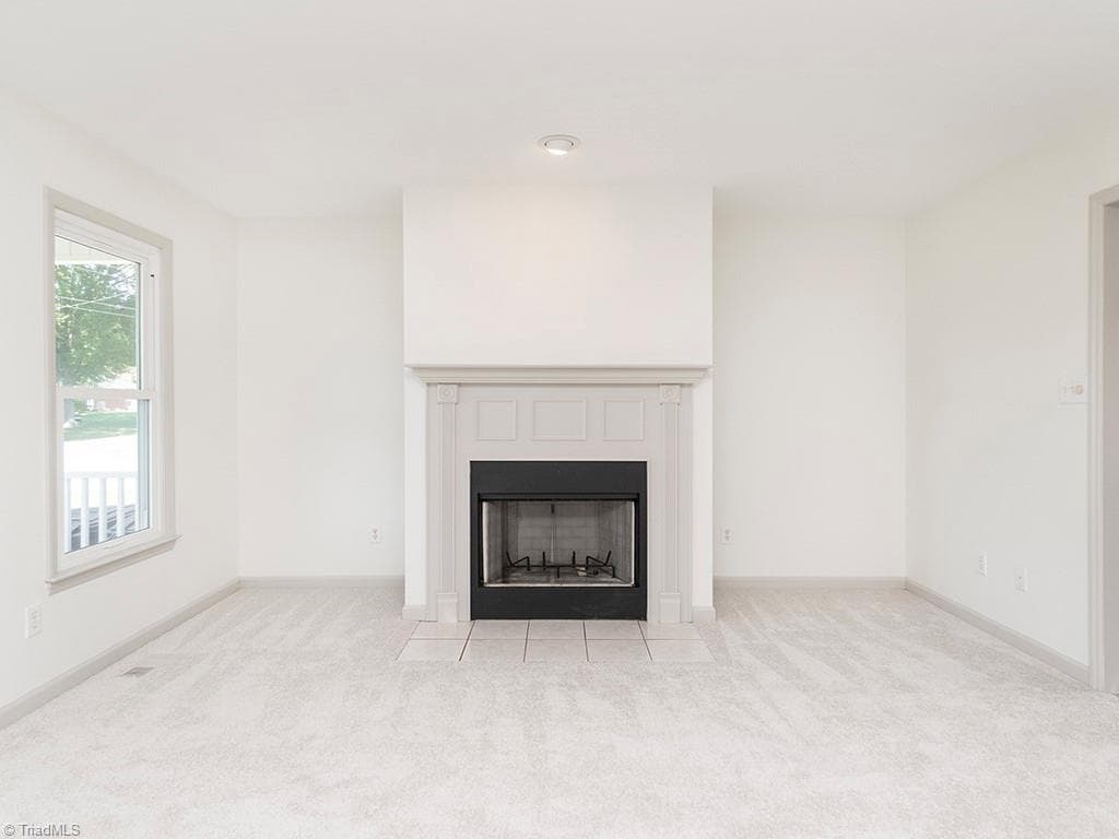 Stick/Site Built at 305 Lorraine Drive, Winston-Salem NC 27107, Winston-Salem, photo 9 of 41