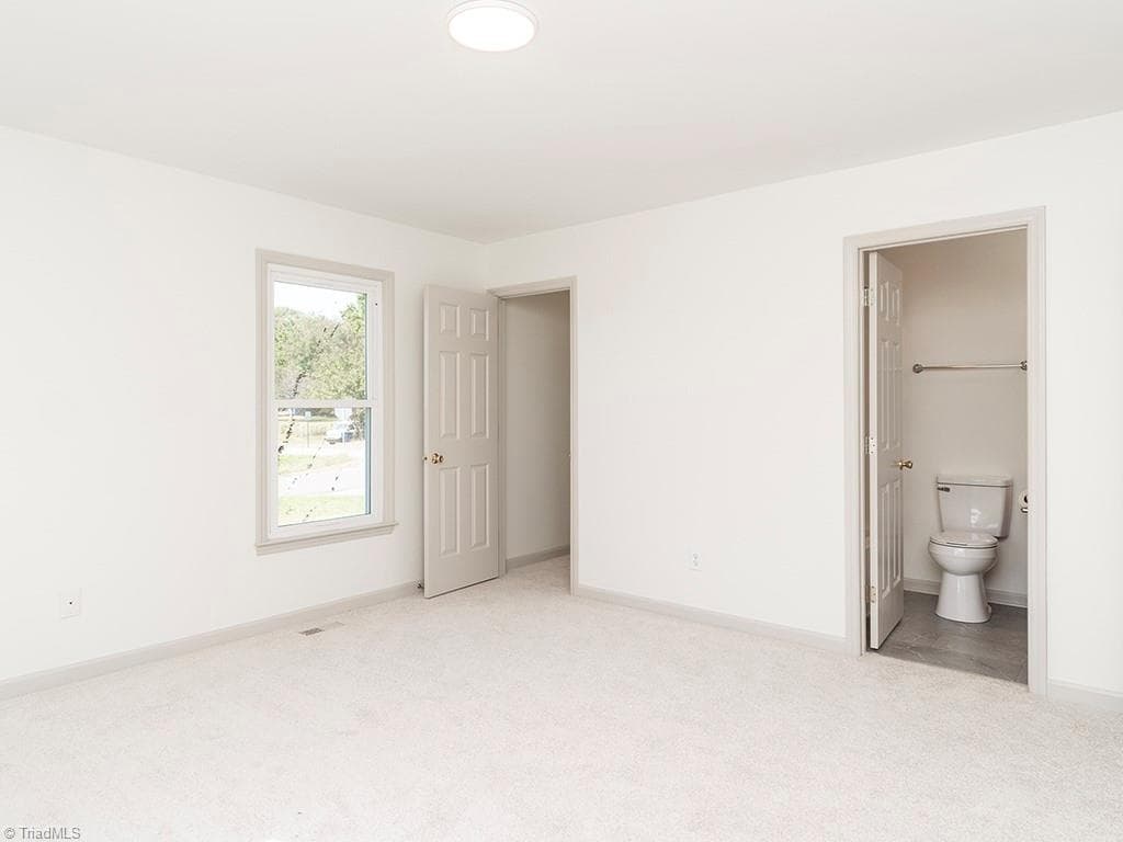 Stick/Site Built at 305 Lorraine Drive, Winston-Salem NC 27107, Winston-Salem, photo 30 of 41