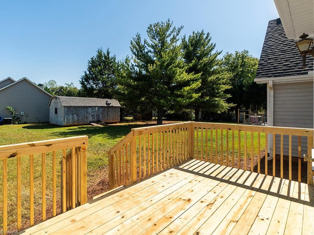 Stick/Site Built at 305 Lorraine Drive, Winston-Salem NC 27107, Winston-Salem, photo 34 of 41