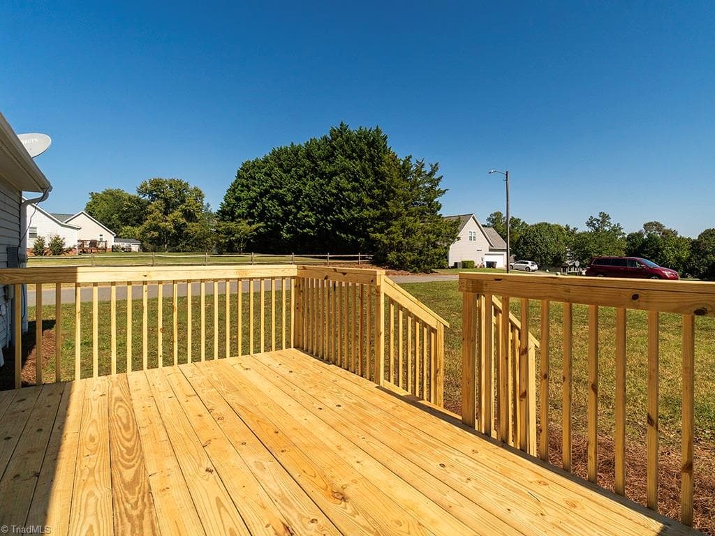 Stick/Site Built at 305 Lorraine Drive, Winston-Salem NC 27107, Winston-Salem, photo 37 of 41