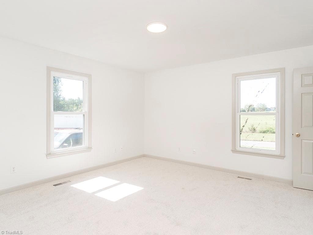 Stick/Site Built at 305 Lorraine Drive, Winston-Salem NC 27107, Winston-Salem, photo 29 of 41