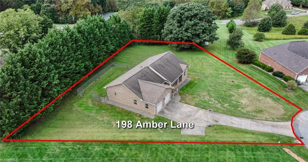 Stick/Site Built at 198 Amber Lane, Wilkesboro NC 28697, Wilkesboro, photo 41 of 44