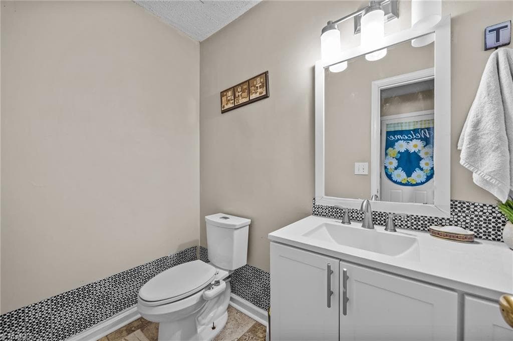Stick/Site Built at 4202 Broadacres Drive, Greensboro NC 27407, Greensboro, photo 10 of 18