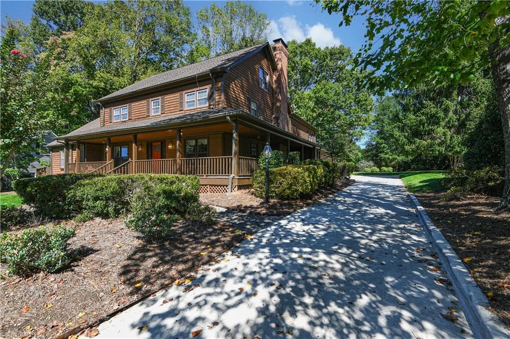 Stick/Site Built at 3406 Crosstimbers Drive, Greensboro NC 27410, photo 2 of 49