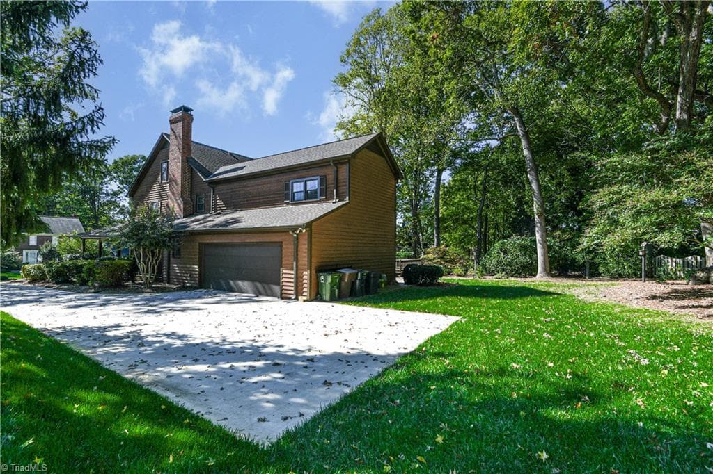 Stick/Site Built at 3406 Crosstimbers Drive, Greensboro NC 27410, photo 46 of 49