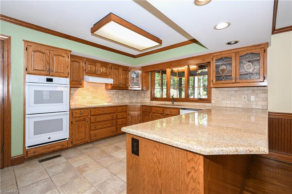 Stick/Site Built at 3406 Crosstimbers Drive, Greensboro NC 27410, photo 11 of 49