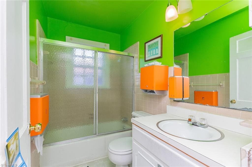 Remarks at 1203 Walnut Street, Greensboro NC 27405, Greensboro, photo 14 of 30