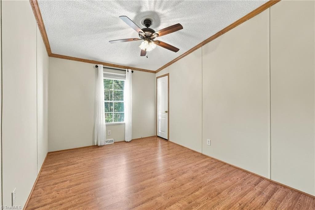 Manufactured Home at 5498 Covered Bridge Road, Trinity NC 27370, photo 14 of 35