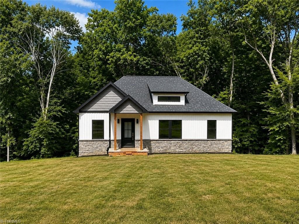 234 Fiddlers Ghost Circle, Mount Gilead NC 27306