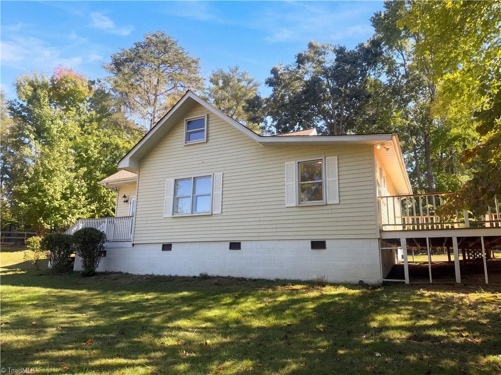 Stick/Site Built at 8912 Blue Hill Drive, Belews Creek NC 27009, Belews Creek, photo 23 of 23