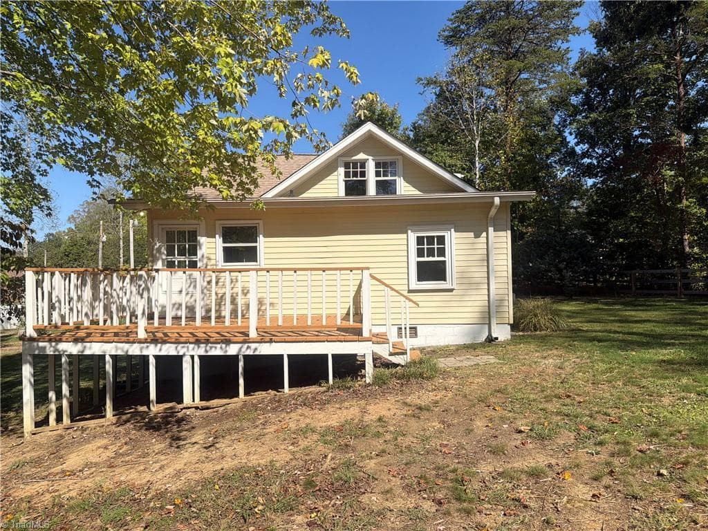 Stick/Site Built at 8912 Blue Hill Drive, Belews Creek NC 27009, Belews Creek, photo 2 of 23