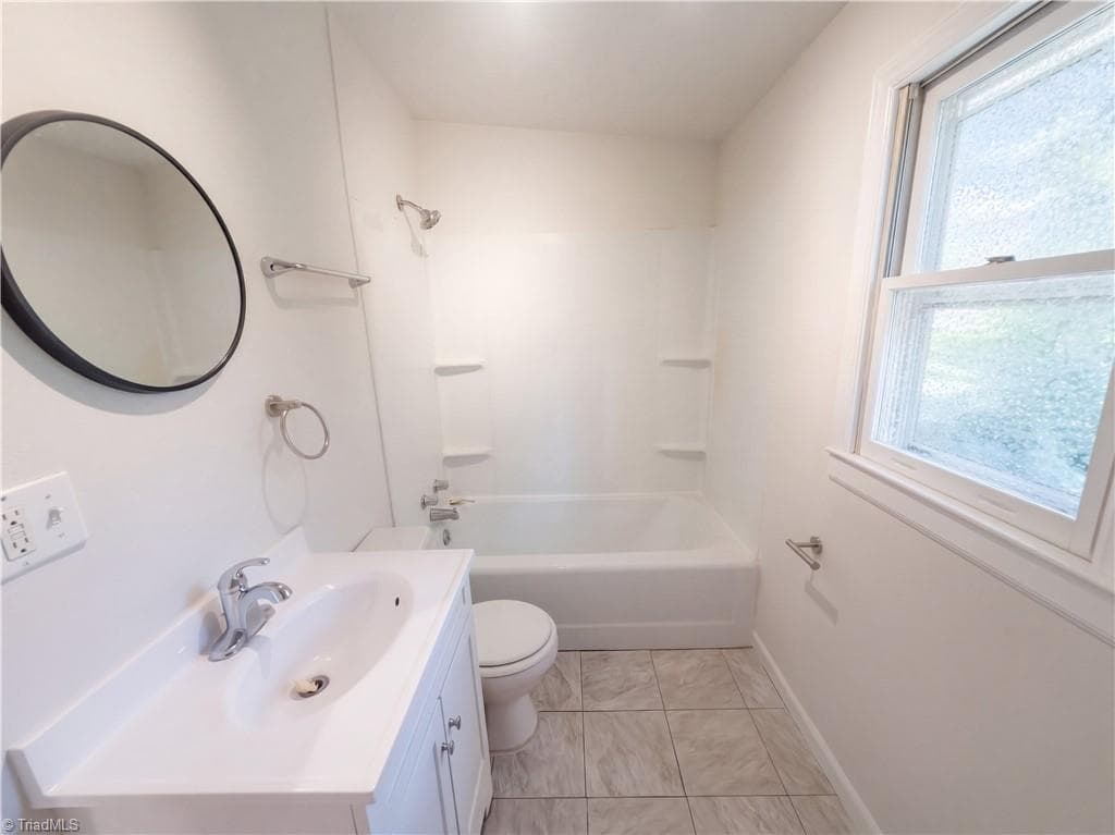 Stick/Site Built at 8912 Blue Hill Drive, Belews Creek NC 27009, Belews Creek, photo 12 of 23