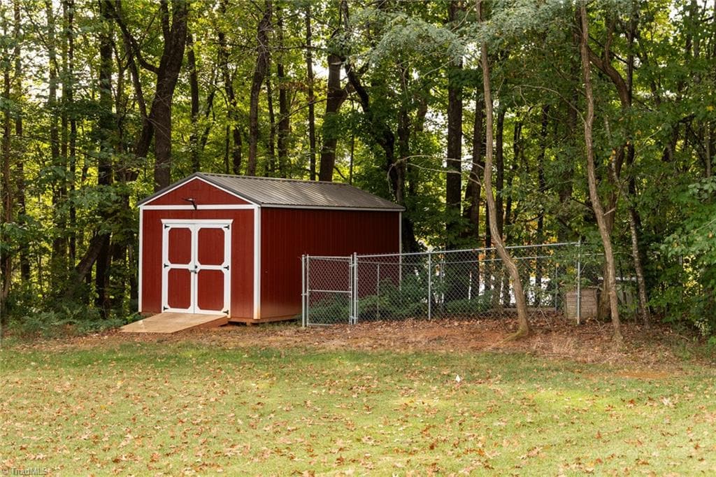 Stick/Site Built at 7369 Oak Bucket Road, Thomasville NC 27360, Thomasville, photo 30 of 37