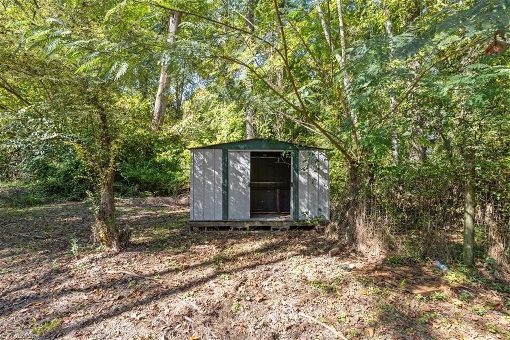 Stick/Site Built at 1933 E Geer Street, Durham NC 27704, Durham, photo 42 of 44